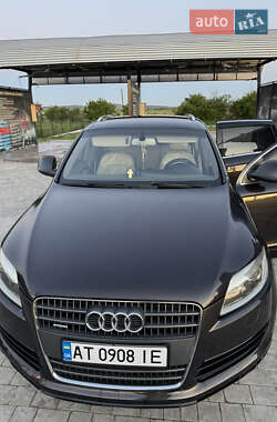Внедорожник / Кроссовер Audi Q7 2006 в 