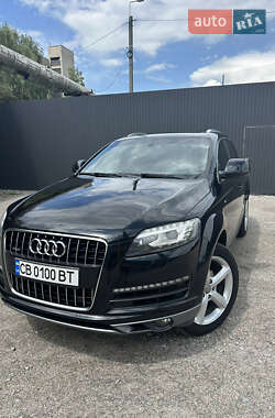 Внедорожник / Кроссовер Audi Q7 2009 в 