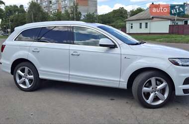 Внедорожник / Кроссовер Audi Q7 2013 в 