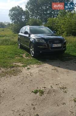 Внедорожник / Кроссовер Audi Q7 2008 в 