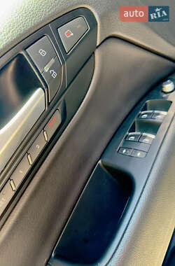 Внедорожник / Кроссовер Audi Q7 2014 в 
