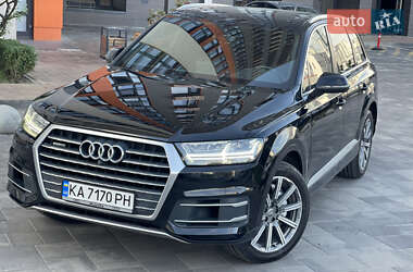 Позашляховик / Кросовер Audi Q7 2017 в Івано-Франківську