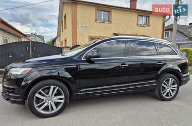 Внедорожник / Кроссовер Audi Q7 2014 в 