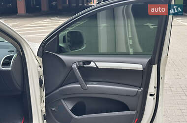 Внедорожник / Кроссовер Audi Q7 2008 в 