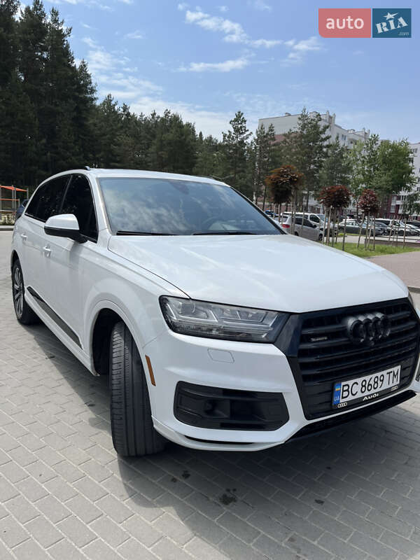 Внедорожник / Кроссовер Audi Q7 2017 в Львове