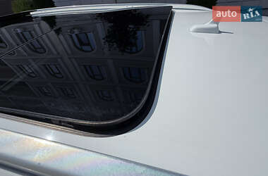 Позашляховик / Кросовер Audi Q7 2014 в 