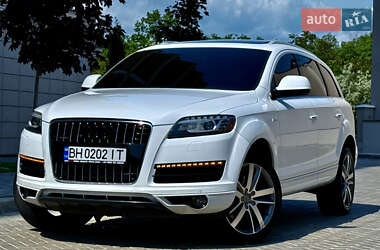 Позашляховик / Кросовер Audi Q7 2014 в 