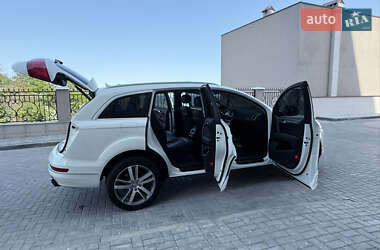 Позашляховик / Кросовер Audi Q7 2014 в 
