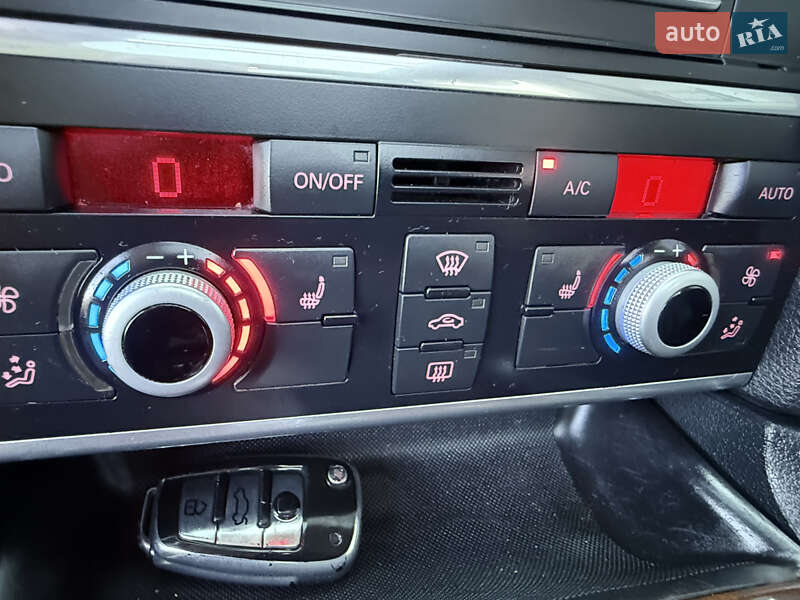 Внедорожник / Кроссовер Audi Q7 2014 в Одессе