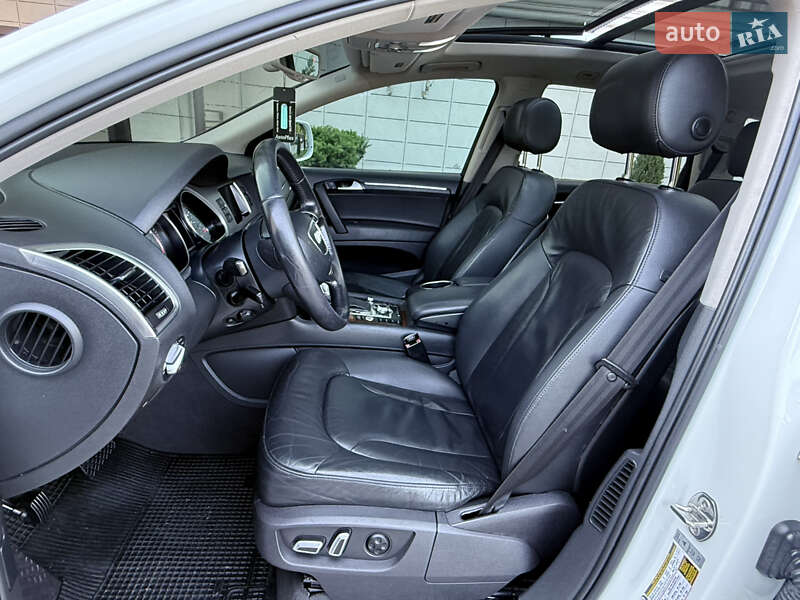 Внедорожник / Кроссовер Audi Q7 2014 в Одессе