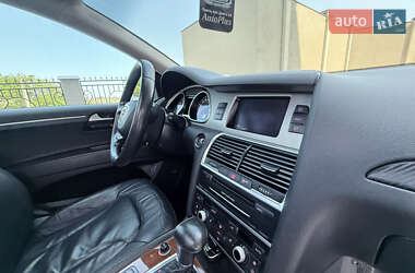 Позашляховик / Кросовер Audi Q7 2014 в 