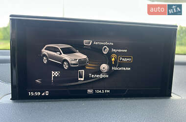 Внедорожник / Кроссовер Audi Q7 2015 в 