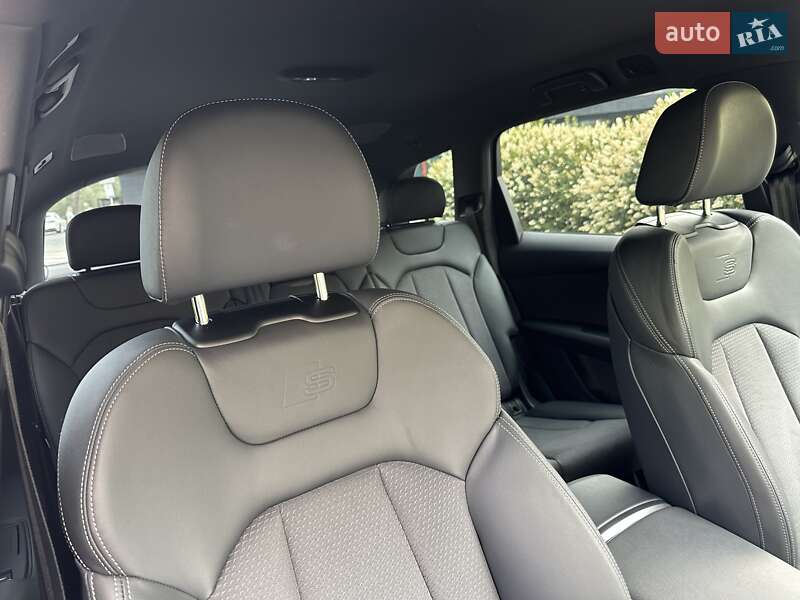 Внедорожник / Кроссовер Audi Q7 2024 в Киеве