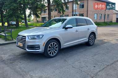 Внедорожник / Кроссовер Audi Q7 2017 в Луцке