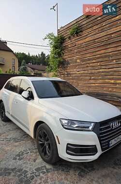 Позашляховик / Кросовер Audi Q7 2018 в Броварах