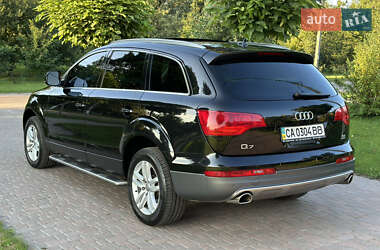 Позашляховик / Кросовер Audi Q7 2008 в 