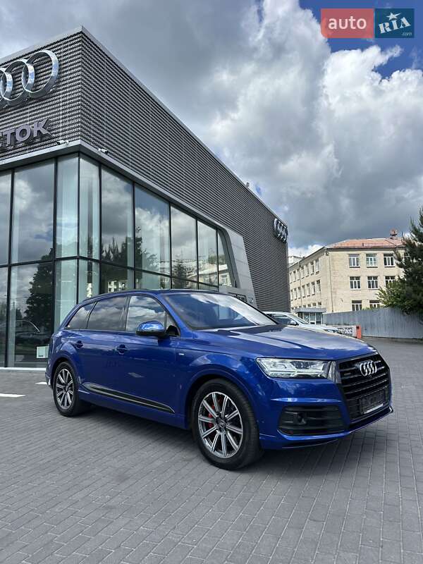 Audi Q7 2016
