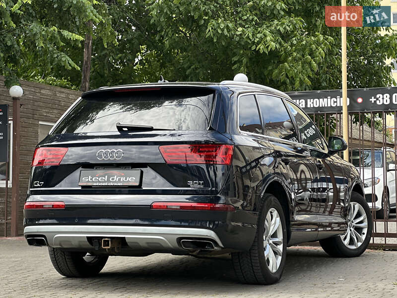 Внедорожник / Кроссовер Audi Q7 2017 в Одессе