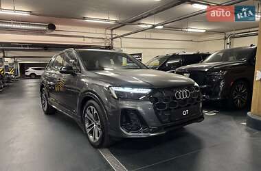 Внедорожник / Кроссовер Audi Q7 2024 в 