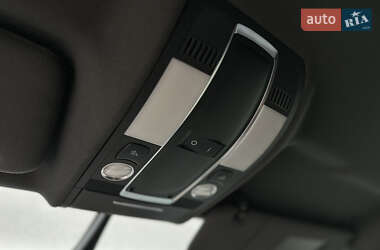 Позашляховик / Кросовер Audi Q7 2012 в 