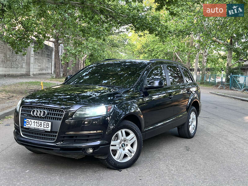 Позашляховик / Кросовер Audi Q7 2007 в Миколаєві