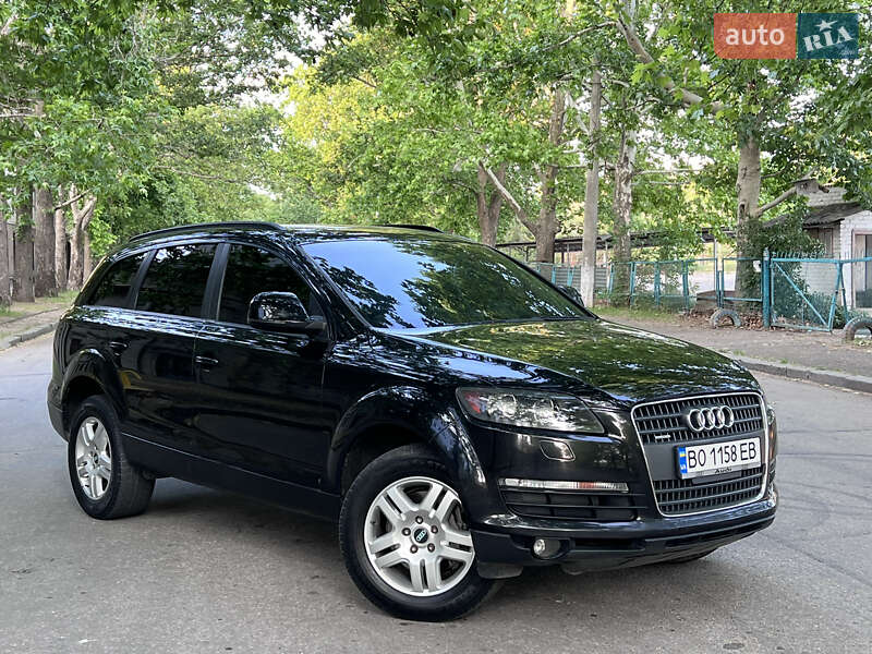 Позашляховик / Кросовер Audi Q7 2007 в Миколаєві