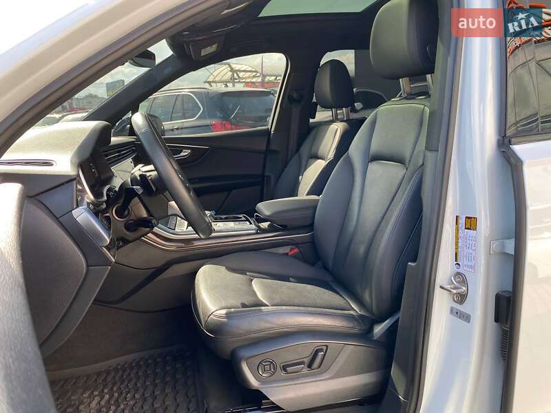 Внедорожник / Кроссовер Audi Q7 2020 в Львове