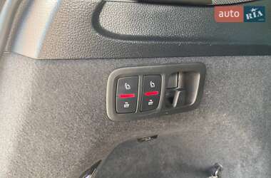 Внедорожник / Кроссовер Audi Q7 2020 в 