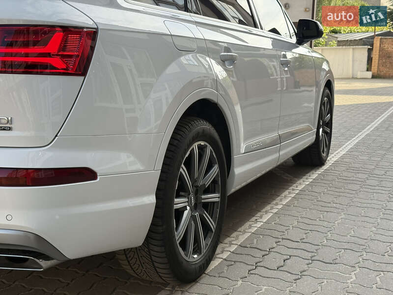 Внедорожник / Кроссовер Audi Q7 2016 в Ковеле