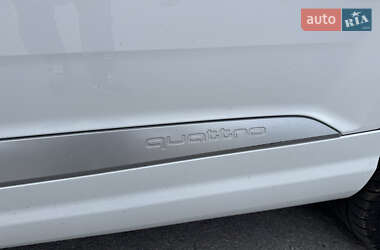 Внедорожник / Кроссовер Audi Q7 2017 в 