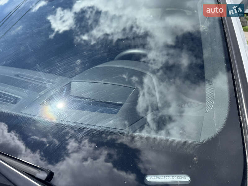 Позашляховик / Кросовер Audi Q7 2017 в Рівному