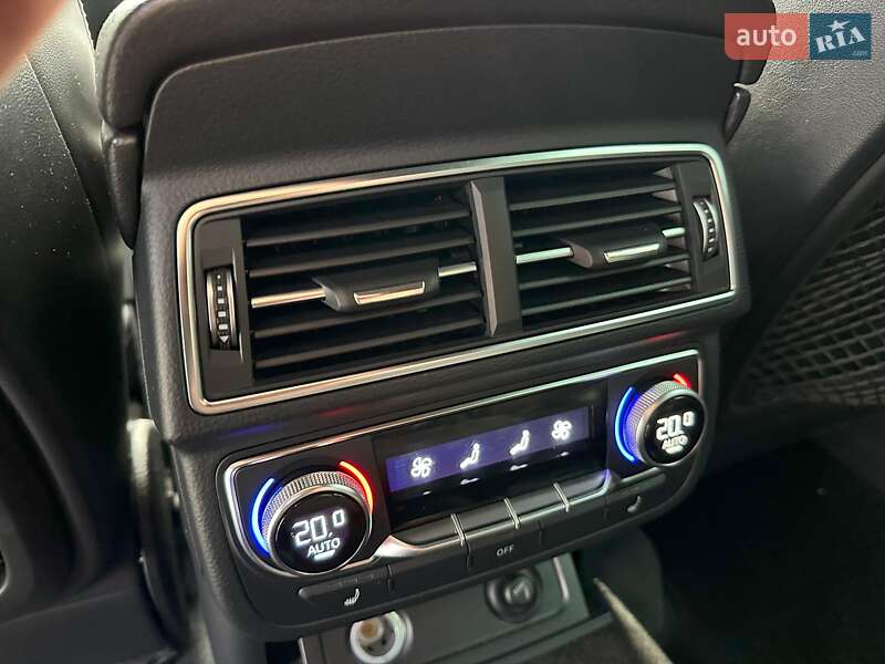 Внедорожник / Кроссовер Audi Q7 2016 в Одессе