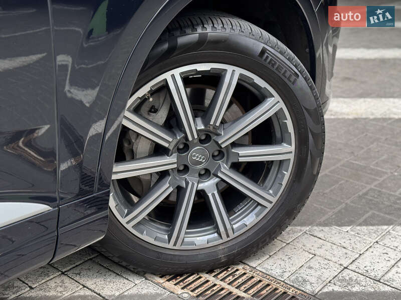 Внедорожник / Кроссовер Audi Q7 2016 в Киеве фото 16 Внедорожник / Кроссовер Audi Q7 2016 в Киеве