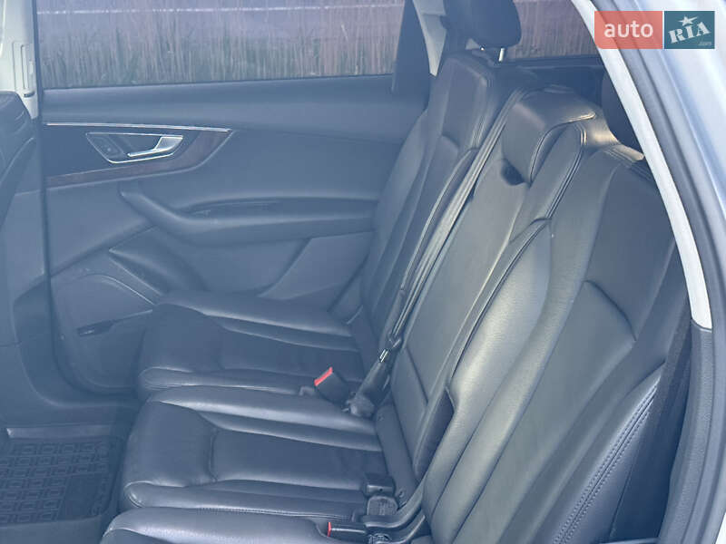 Внедорожник / Кроссовер Audi Q7 2018 в Луцке