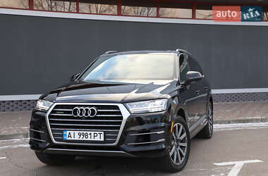Позашляховик / Кросовер Audi Q7 2017 в 