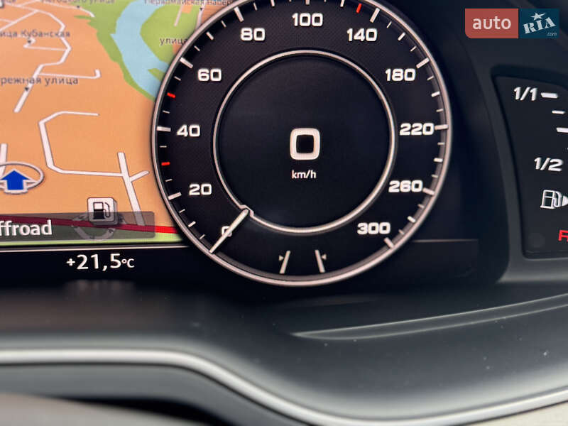 Внедорожник / Кроссовер Audi Q7 2016 в Мукачево