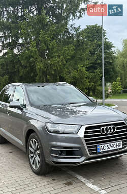 Внедорожник / Кроссовер Audi Q7 2017 в Луцке