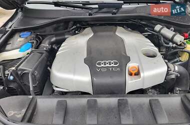 Внедорожник / Кроссовер Audi Q7 2013 в 