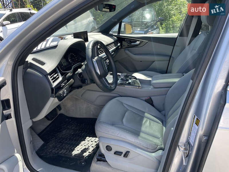 Внедорожник / Кроссовер Audi Q7 2016 в Львове