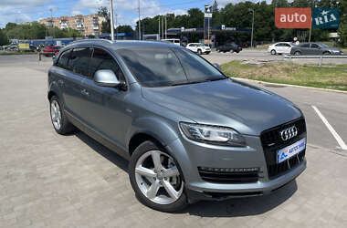 Внедорожник / Кроссовер Audi Q7 2009 в 