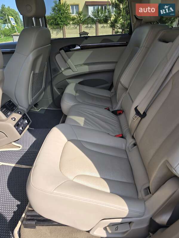 Внедорожник / Кроссовер Audi Q7 2012 в Самборе
