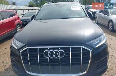 Внедорожник / Кроссовер Audi Q7 2021 в 
