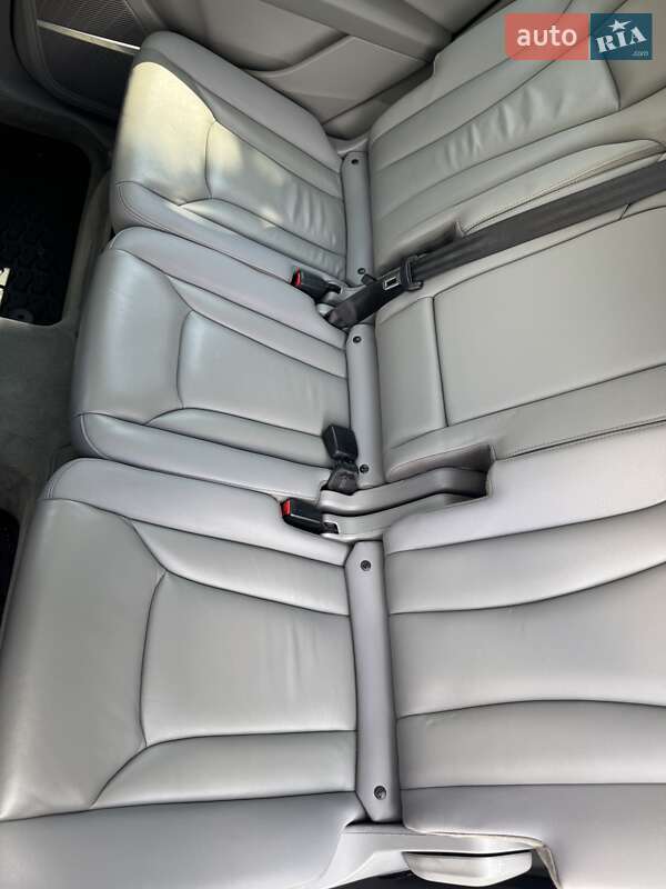 Внедорожник / Кроссовер Audi Q7 2021 в Ровно