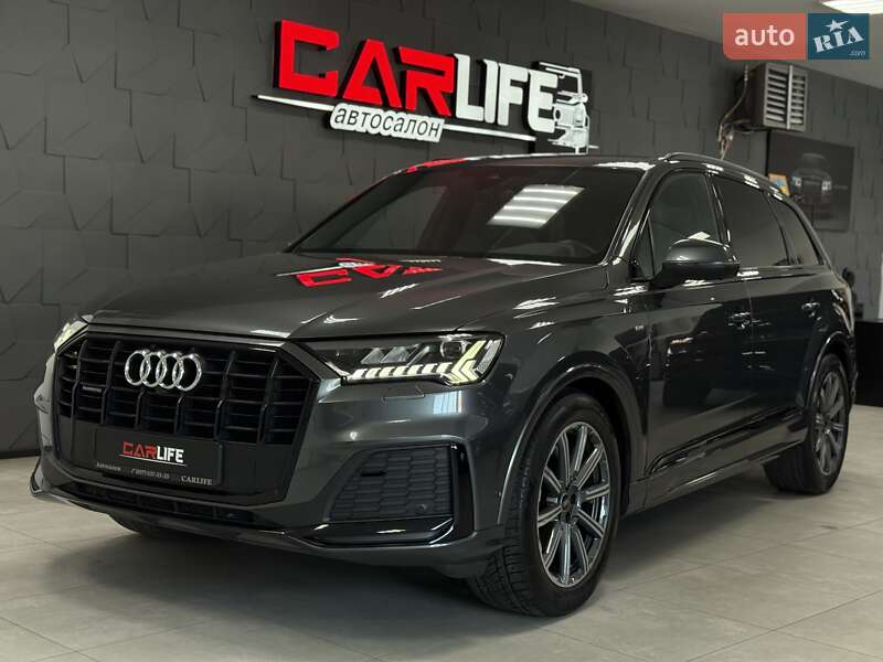 Позашляховик / Кросовер Audi Q7 2021 в Тернополі