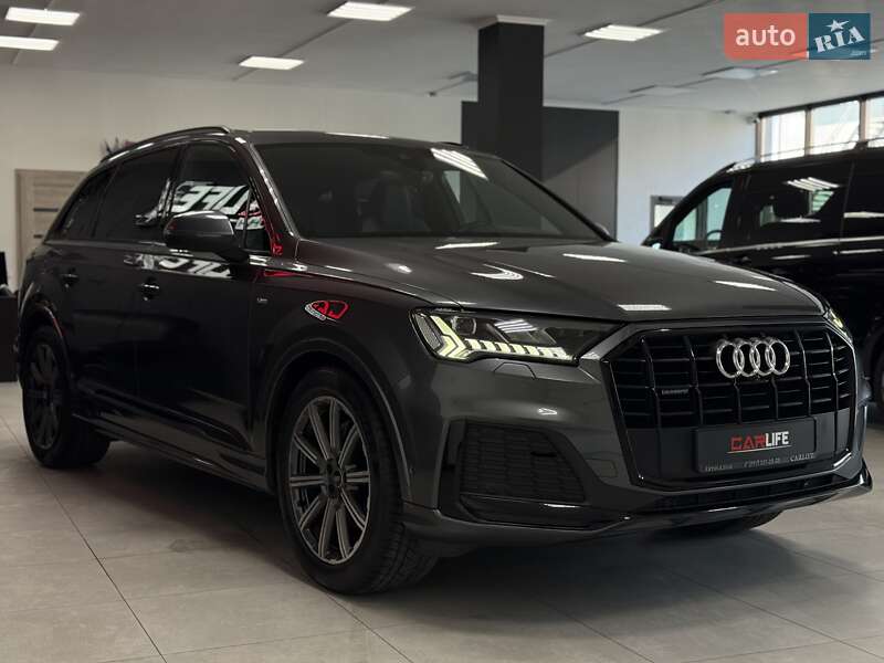Позашляховик / Кросовер Audi Q7 2021 в Тернополі