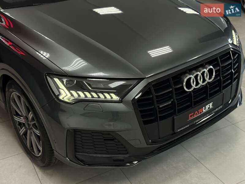 Позашляховик / Кросовер Audi Q7 2021 в Тернополі