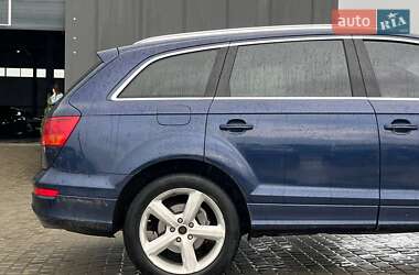 Внедорожник / Кроссовер Audi Q7 2007 в 