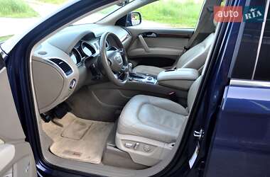 Внедорожник / Кроссовер Audi Q7 2013 в 
