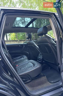 Внедорожник / Кроссовер Audi Q7 2008 в 
