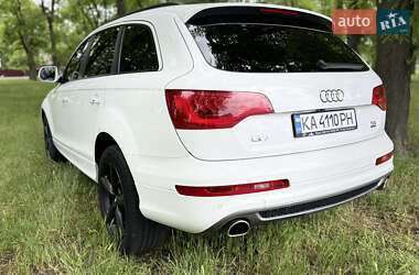 Внедорожник / Кроссовер Audi Q7 2012 в 